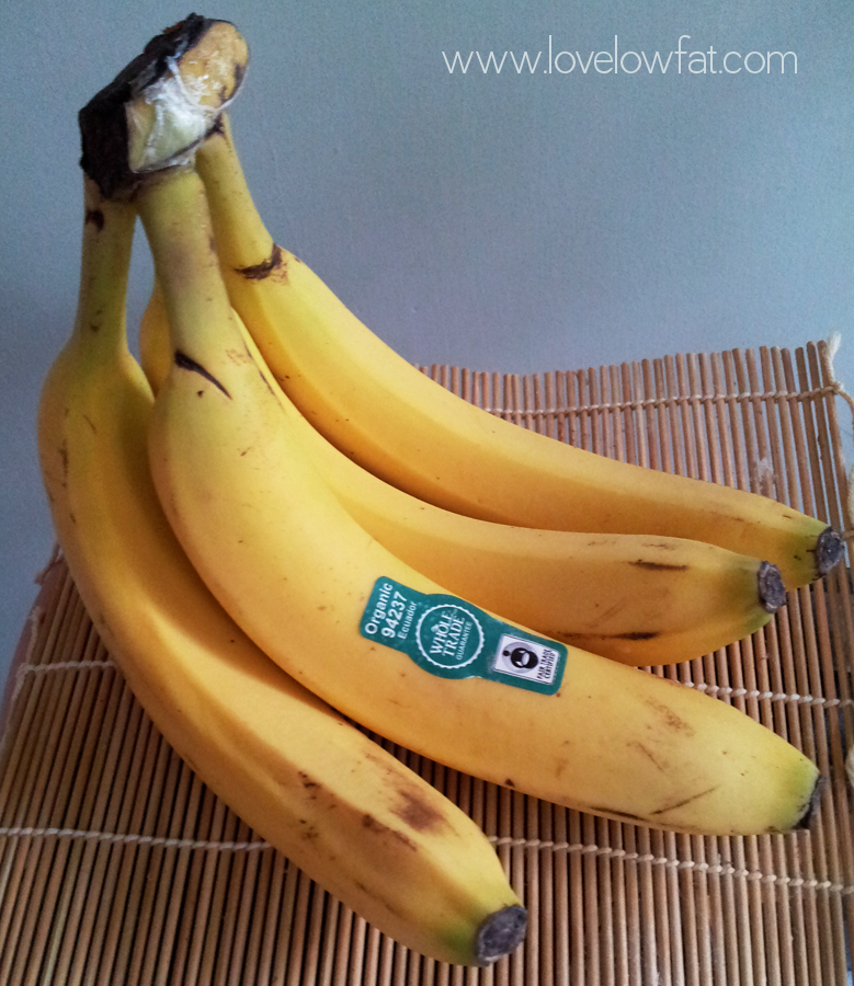 http://www.lovelowfat.com/wp-content/uploads/2014/10/lovelowfat-nutribullet-bananas.jpg