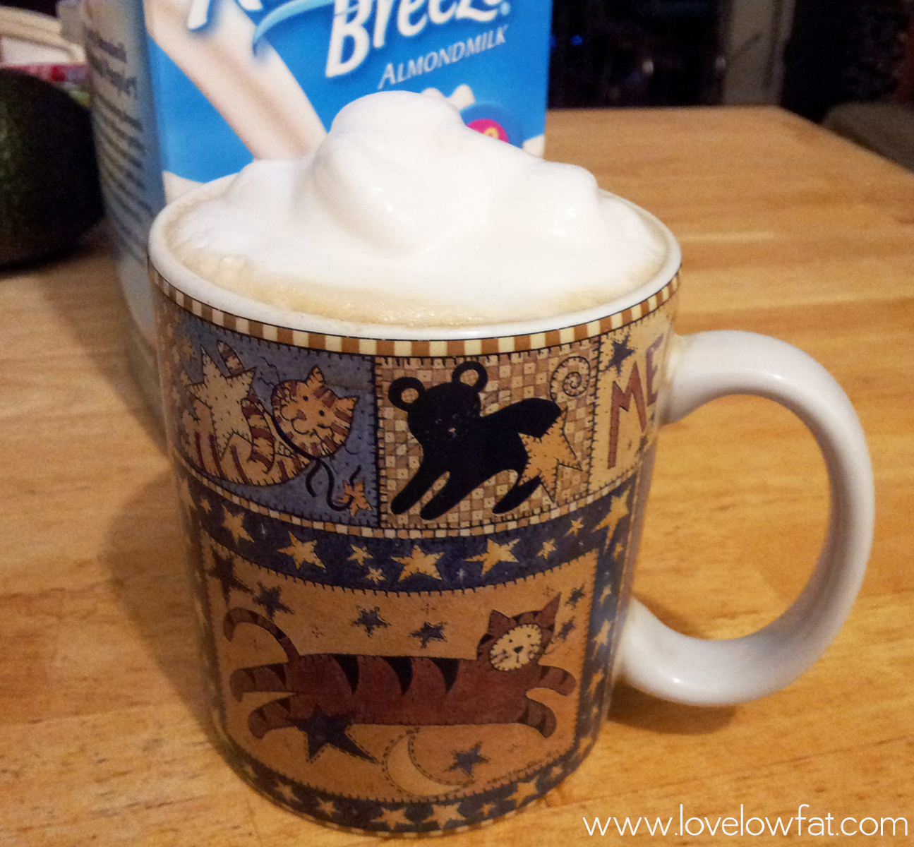 Can You Froth Almond Milk: Getting a Non-Dairy Froth